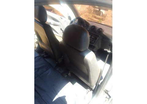 Voyage 2009 modelo 2010 - 4