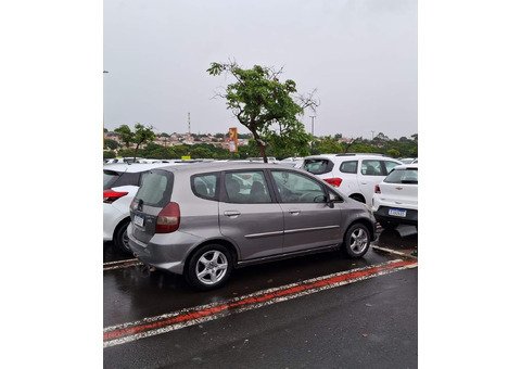 Vendo Honda Fit 2007 LX - 3