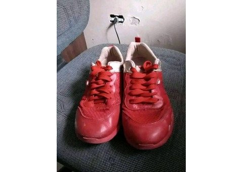 Vendo Tênis Oficial da Coca Cola - 2