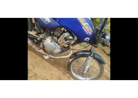 HONDA/CG 125 TITAN COM O MOTOR DA HONDA/NXR150 BROS ES - 3