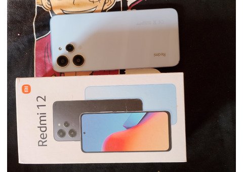 Vendo celular Redmi 12 semi novo muito bem conservado bateria 100% - 2
