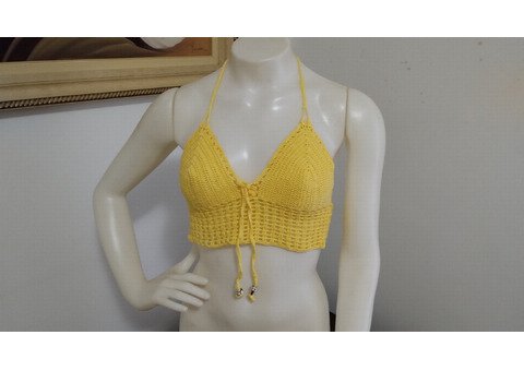 Cropped crochê amarelo P